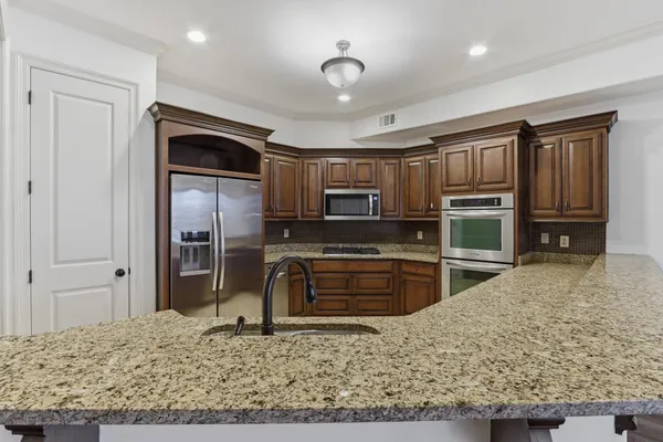 $425,000 | 65 East Pontotoc Avenue, Unit 303, Memphis, TN 38103