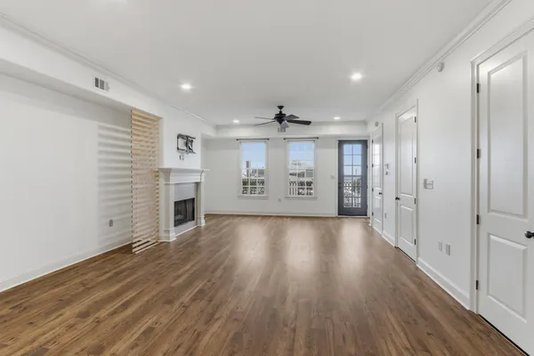 $425,000 | 65 East Pontotoc Avenue, Unit 303, Memphis, TN 38103