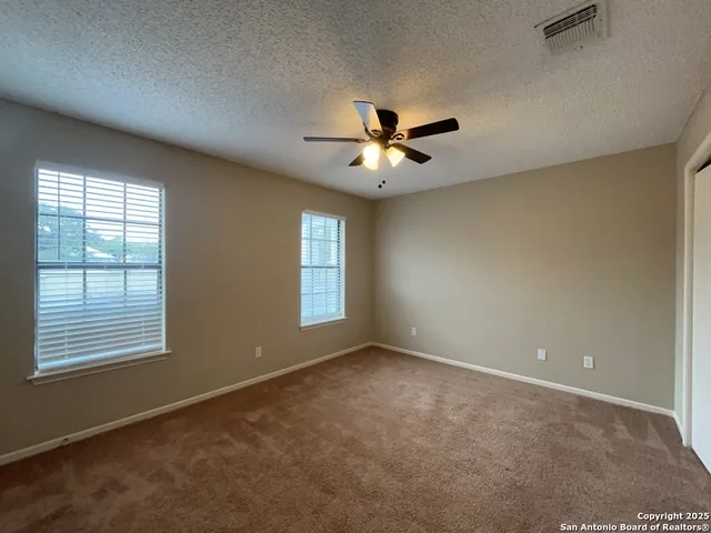 $1,275 | 309 West Highland Drive, Boerne, TX 78006