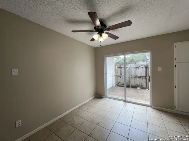 $1,275 | 309 West Highland Drive, Boerne, TX 78006