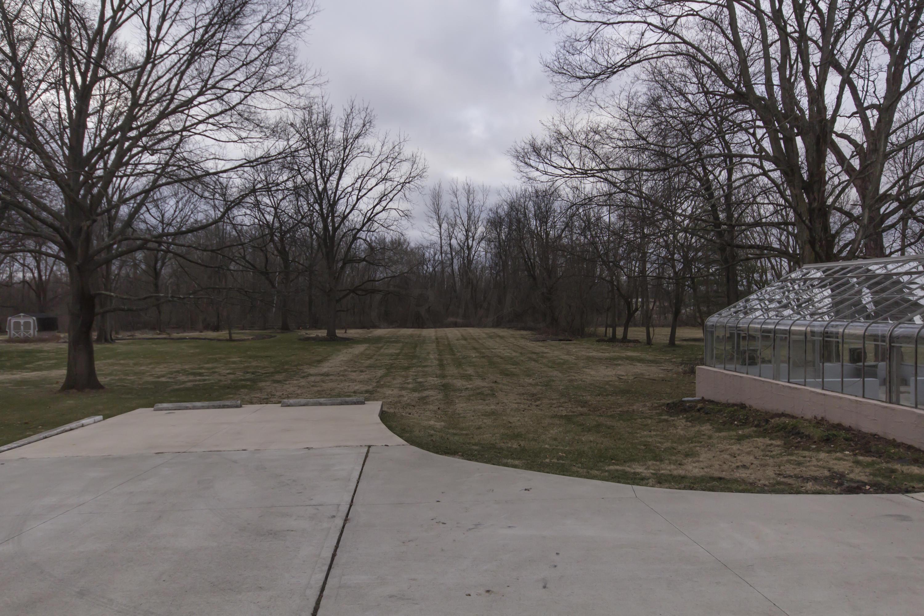 281 Carpenter Road Columbus, OH 43230 - Photo 23 of 23 Gallery Image 23