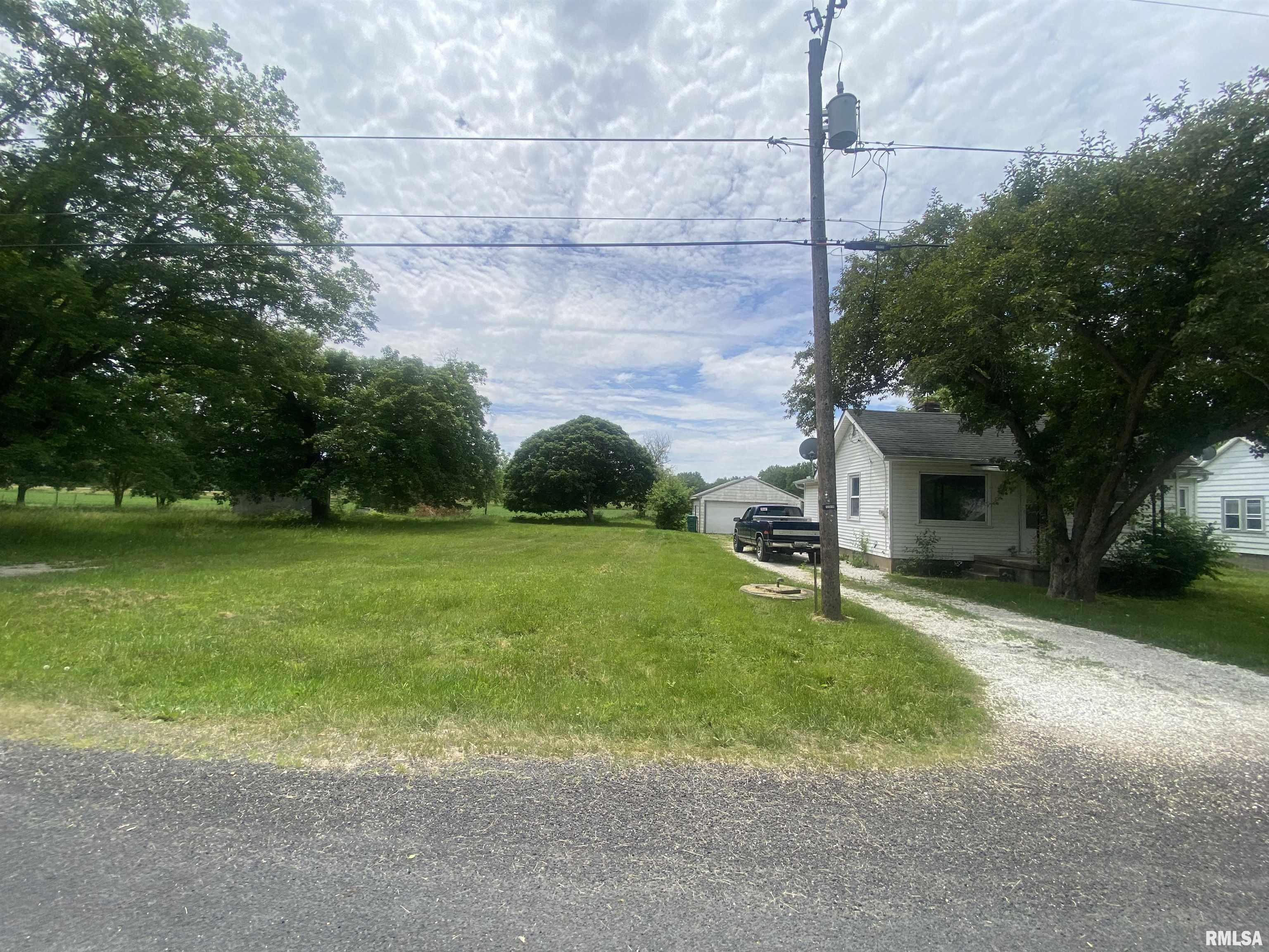 10216 West Powder Mill Road Edwards, IL 61528 - Photo 4 of 4