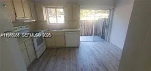 $3,000 | 2828 Coconut Avenue, Unit 1, Miami, FL 33133