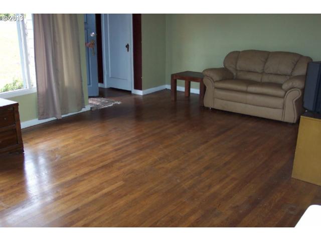 5800 Southwest Taylors Ferry Road Portland, OR 97219 - Photo 4 of 6 Gallery Image 4