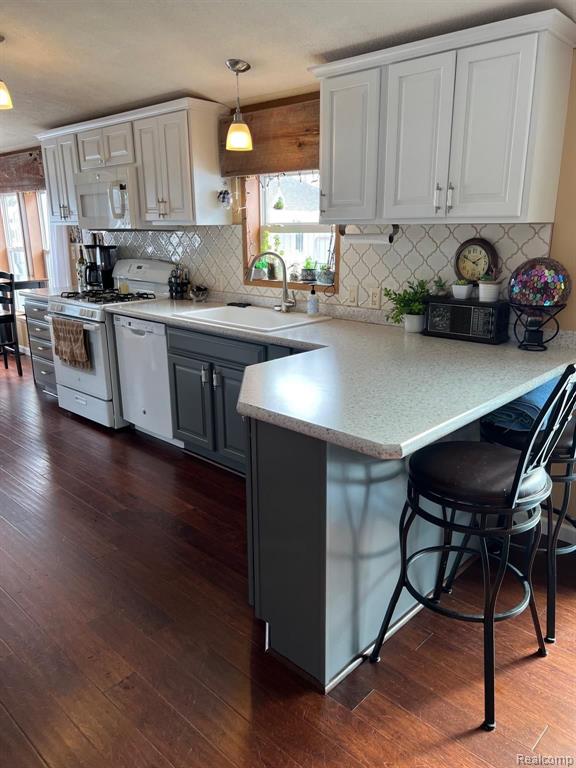 794 Elmwood Road Fostoria, MI 48435 - Photo 3 of 31