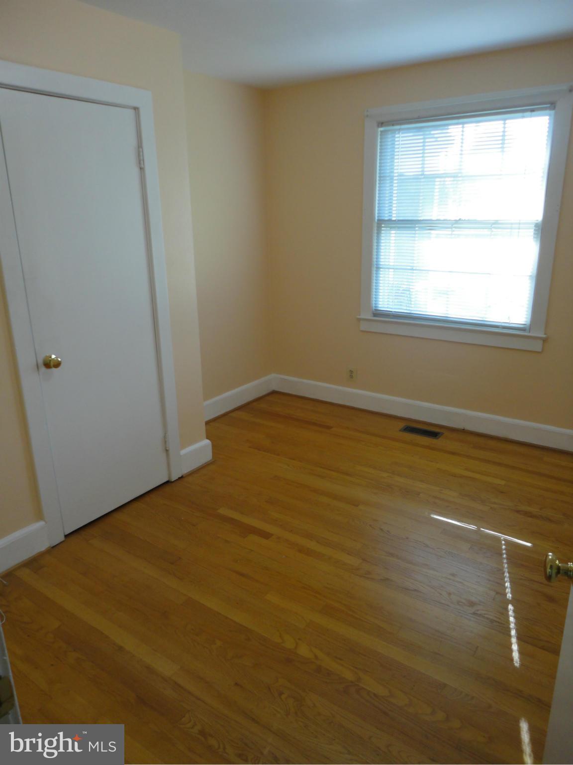 131 Blue Ridge Street Warrenton, VA 20186 - Photo 13 of 18 Bedroom