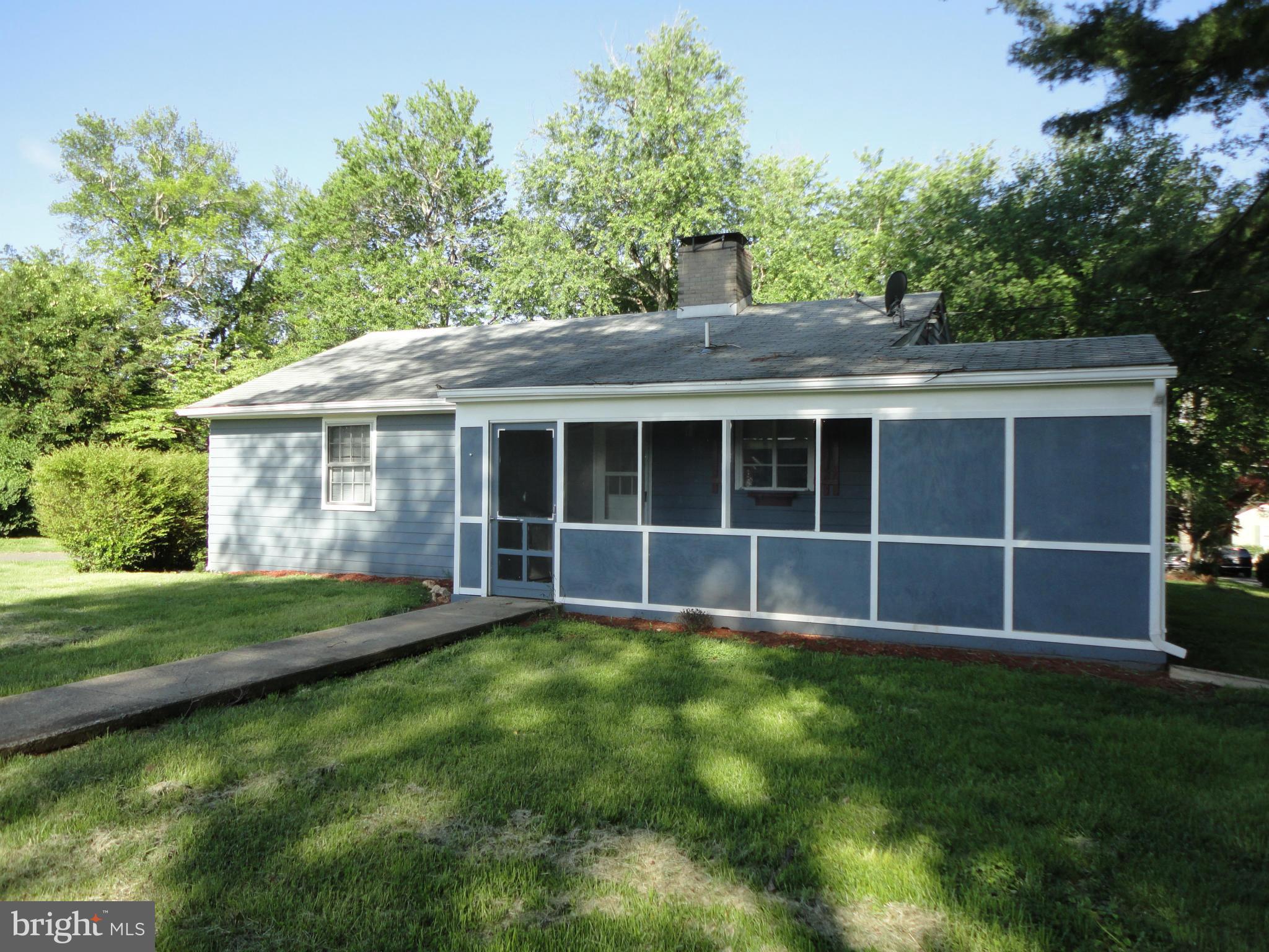 131 Blue Ridge Street Warrenton, VA 20186 - Photo 17 of 18 Exterior (Rear)