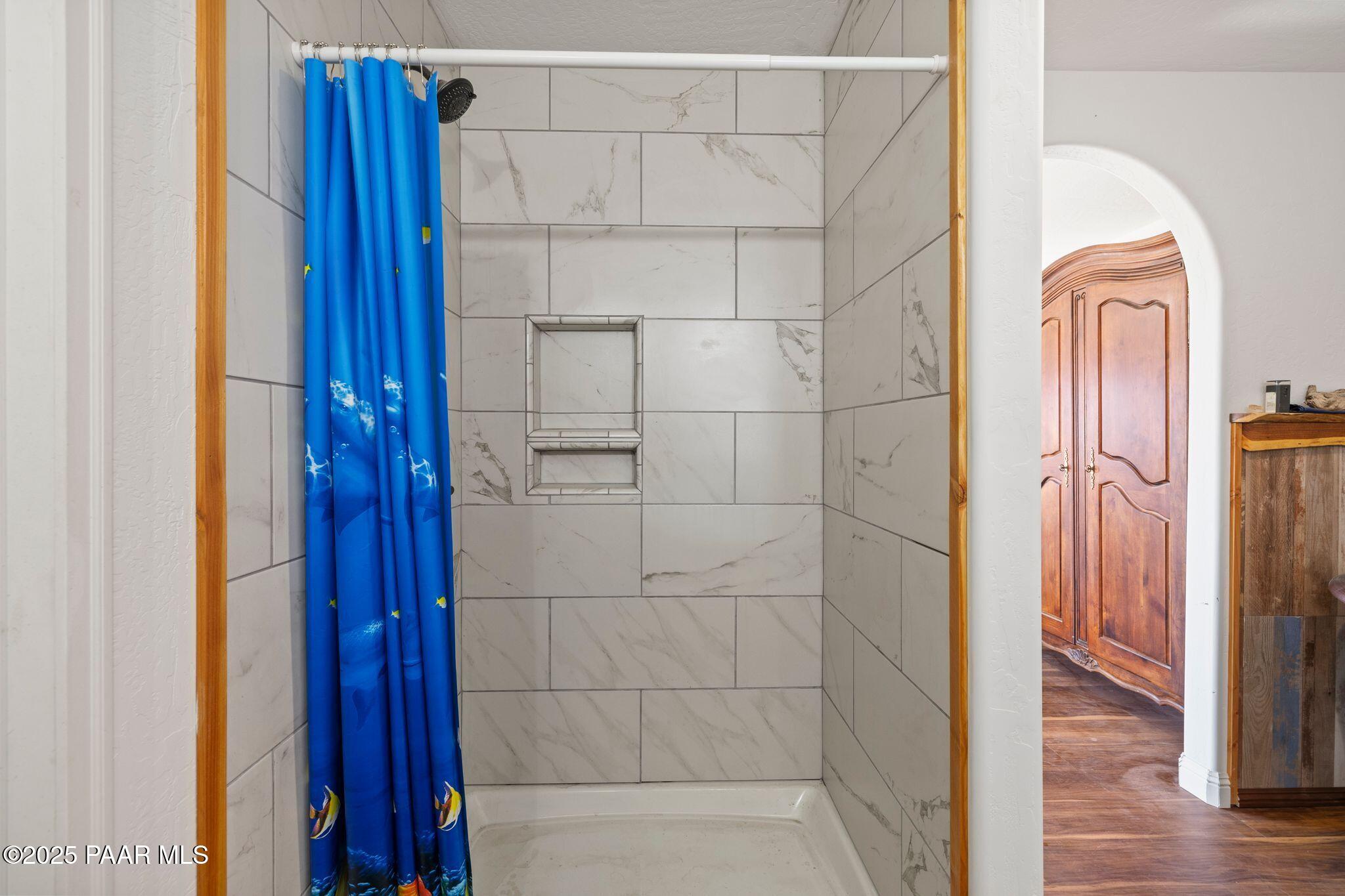 17200 South Dripping Springs Road Mayer, AZ 86333 - Photo 31 of 51 a bathroom with a shower