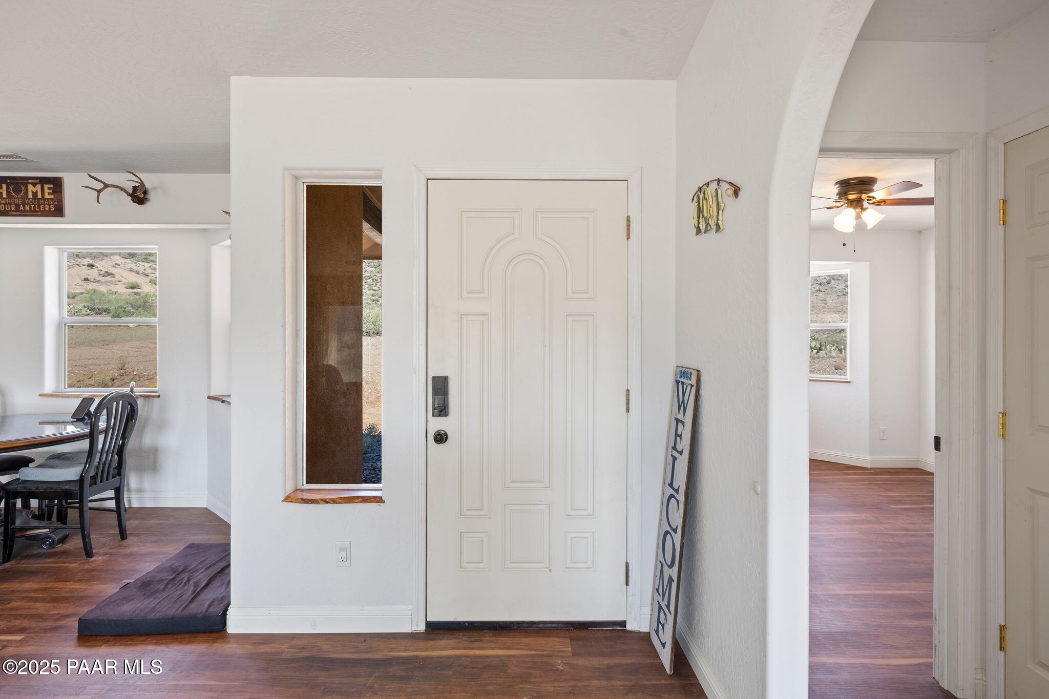 17200 South Dripping Springs Road Mayer, AZ 86333 - Photo 6 of 51 a view of livingroom with hardwood floor and furniture