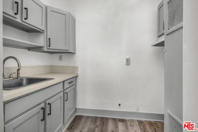 $1,895,000 | 123 South Westmoreland Avenue, Los Angeles, CA 90004