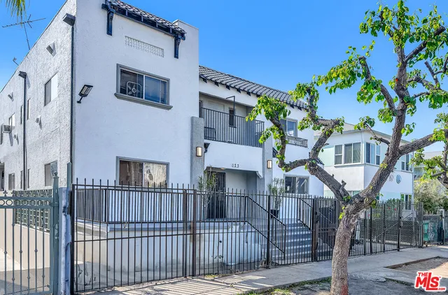 $1,650,000 | 123 South Westmoreland Avenue, Los Angeles, CA 90004