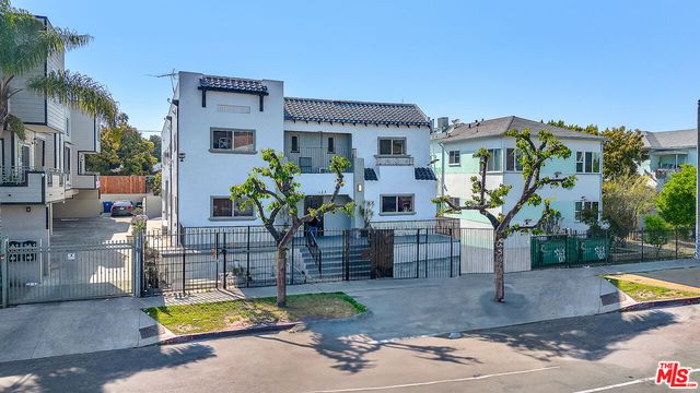 $1,895,000 | 123 South Westmoreland Avenue, Los Angeles, CA 90004