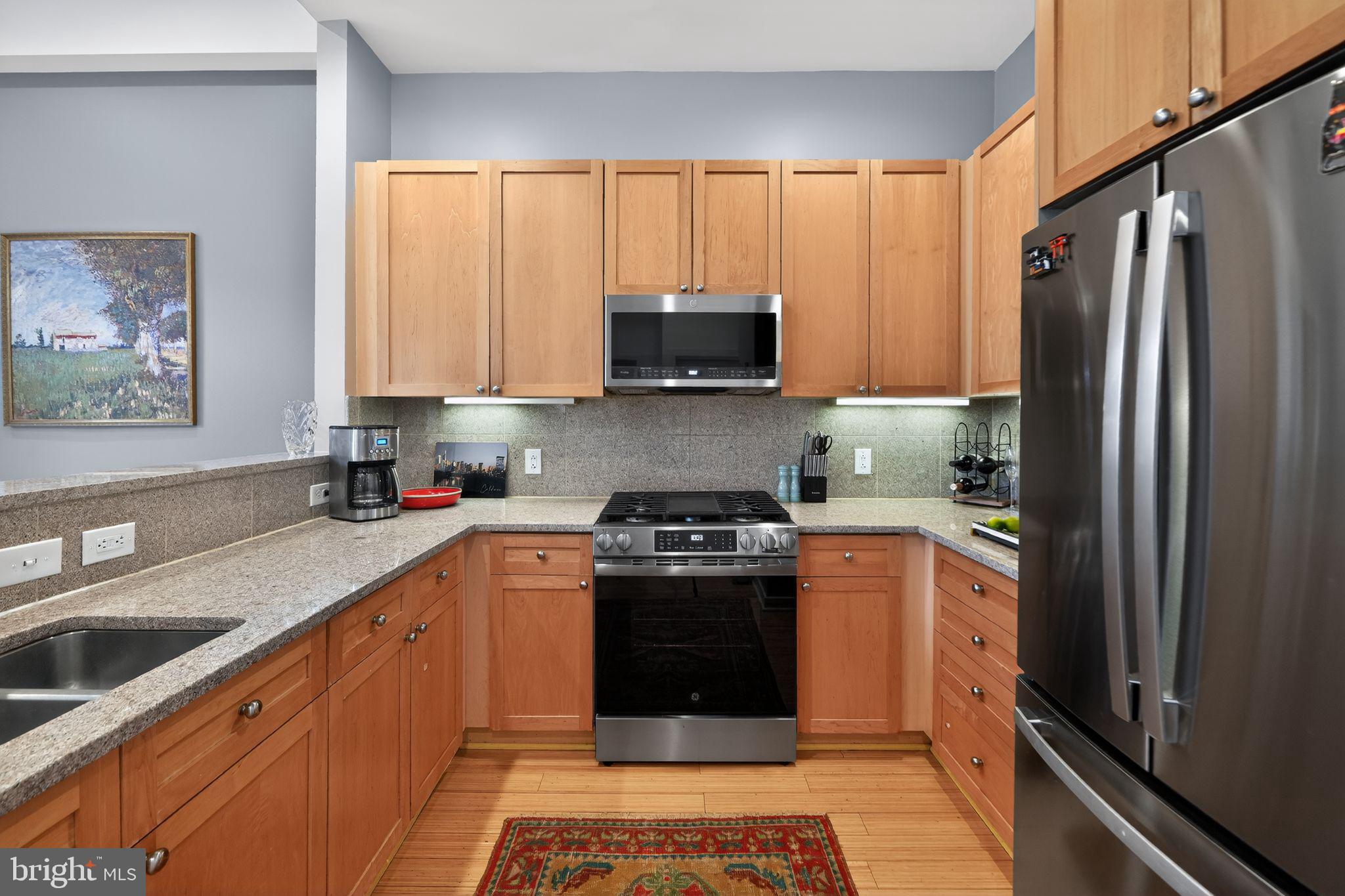 1900 Hamilton Street, Unit D15 Philadelphia, PA 19130 - Photo 11 of 51