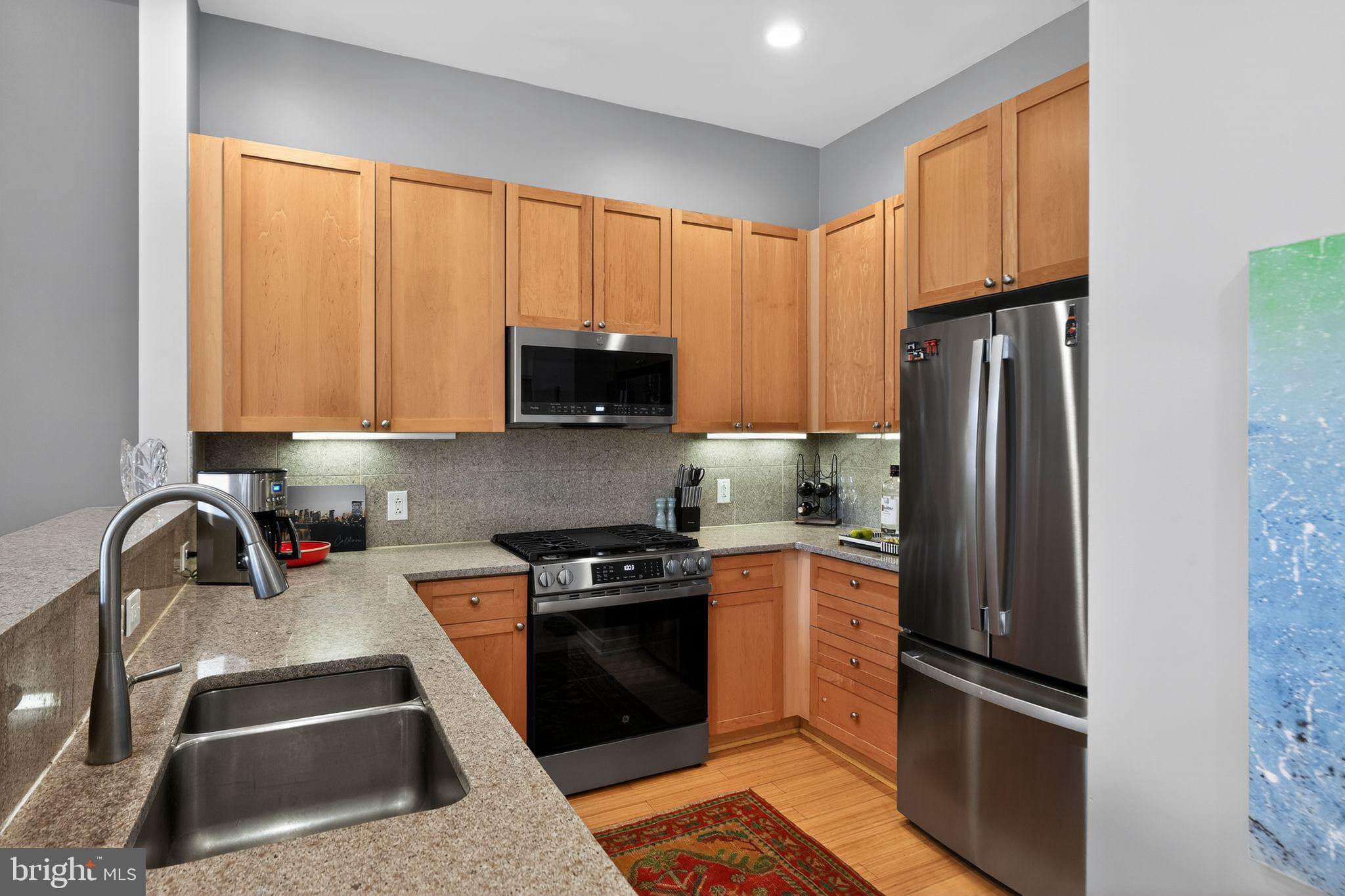 1900 Hamilton Street, Unit D15 Philadelphia, PA 19130 - Photo 12 of 51