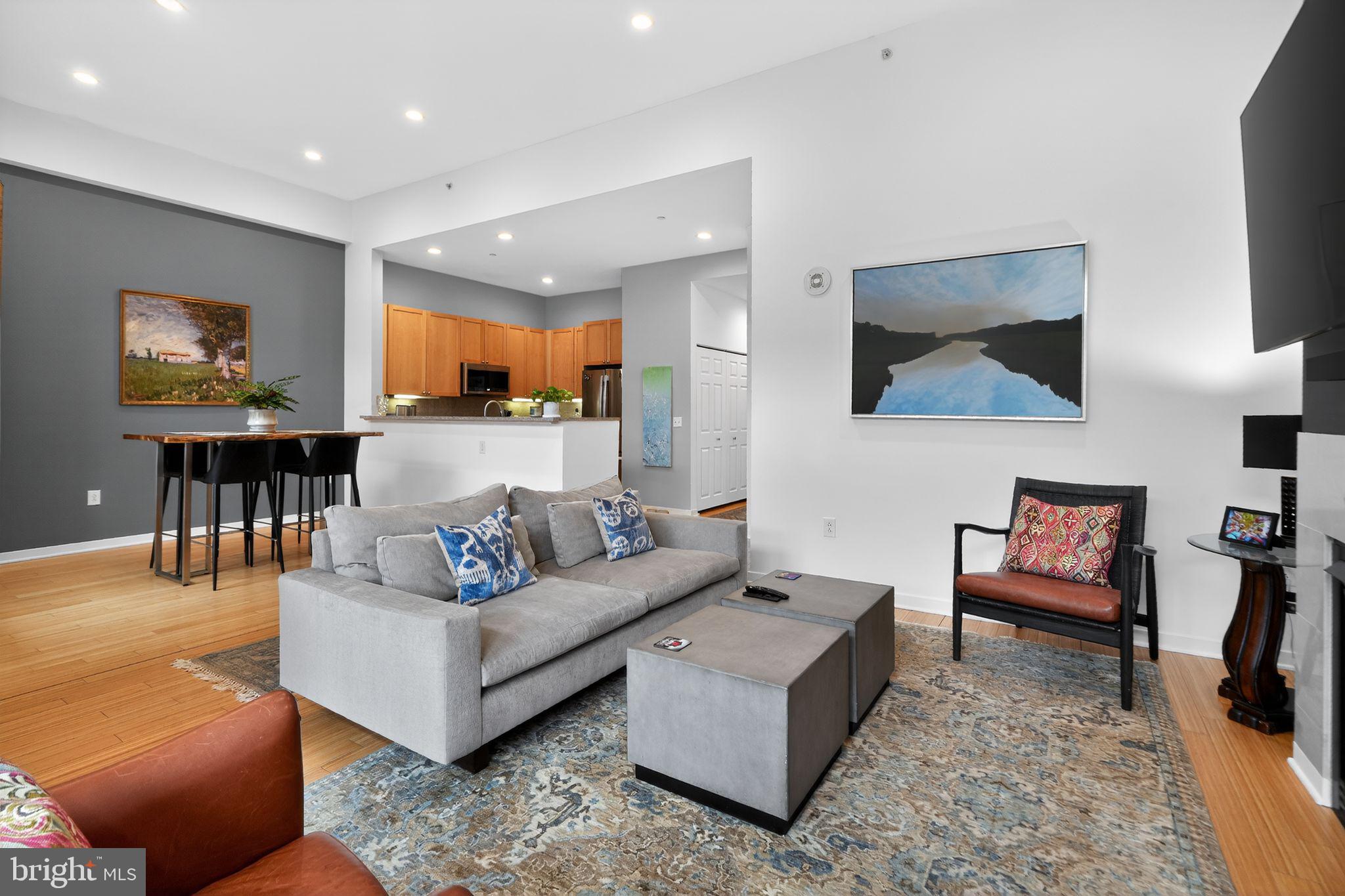 1900 Hamilton Street, Unit D15 Philadelphia, PA 19130 - Photo 4 of 51