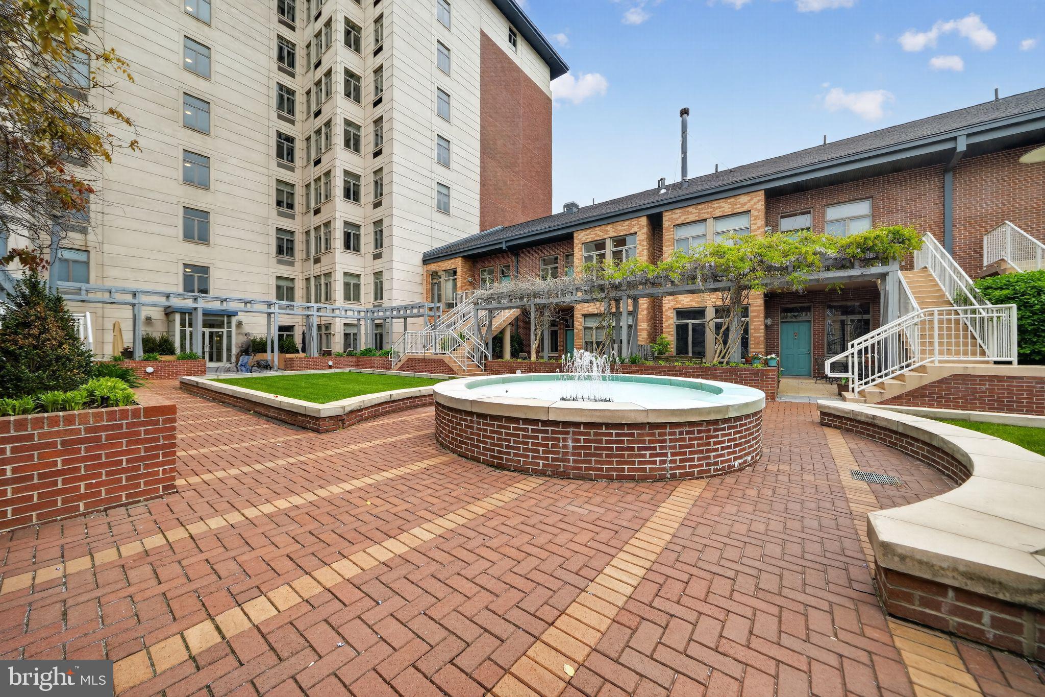 1900 Hamilton Street, Unit D15 Philadelphia, PA 19130 - Photo 45 of 51