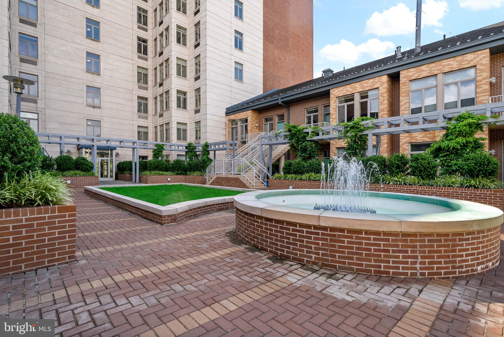 1900 Hamilton Street, Unit D15 Philadelphia, PA 19130 - Photo 46 of 51