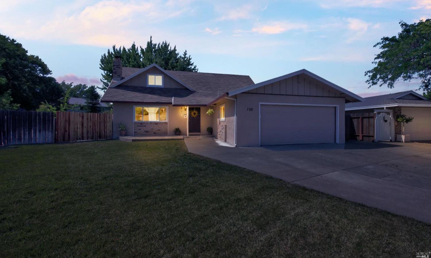 100 Arrowhead Court Vacaville, CA 95687 - Photo 39 of 40 a house view with a garden space