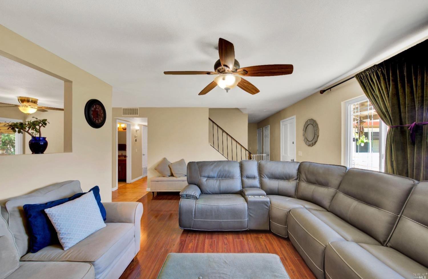 100 Arrowhead Court Vacaville, CA 95687 - Photo 7 of 40 a living room with furniture and a large window