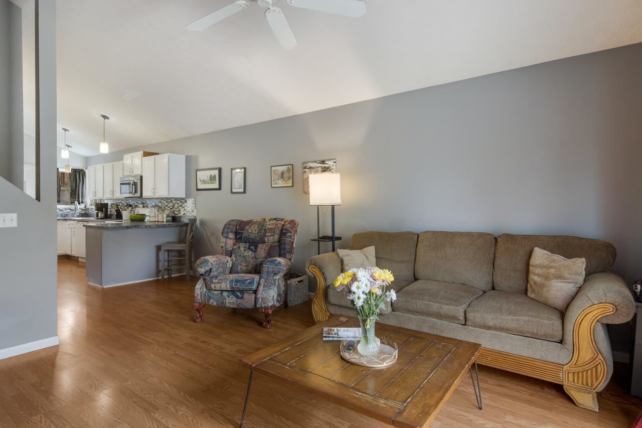 3953 Five Mile Road Traverse City, MI 49686 - Photo 6 of 25 1921329-ec7dfab1-5dc2-4f44-ad52-64635e34908a.JPG
