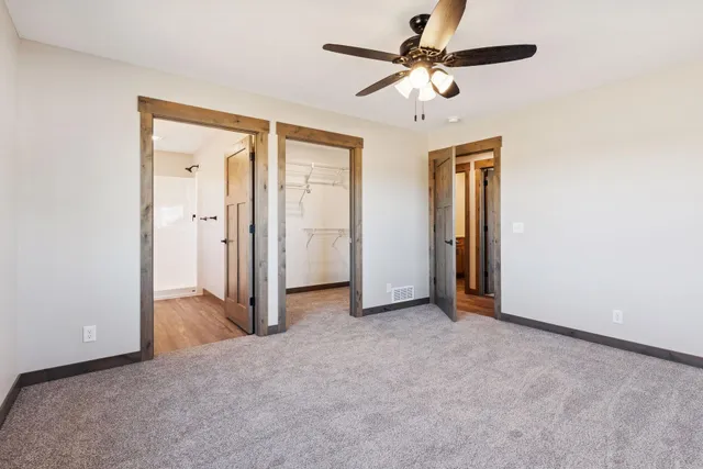 $372,900 | 484 Coyote Way, New Richmond, WI 54017