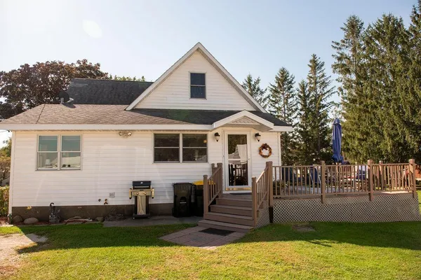$325,000 | 114 Fillmore Street East, Wykoff, MN 55990