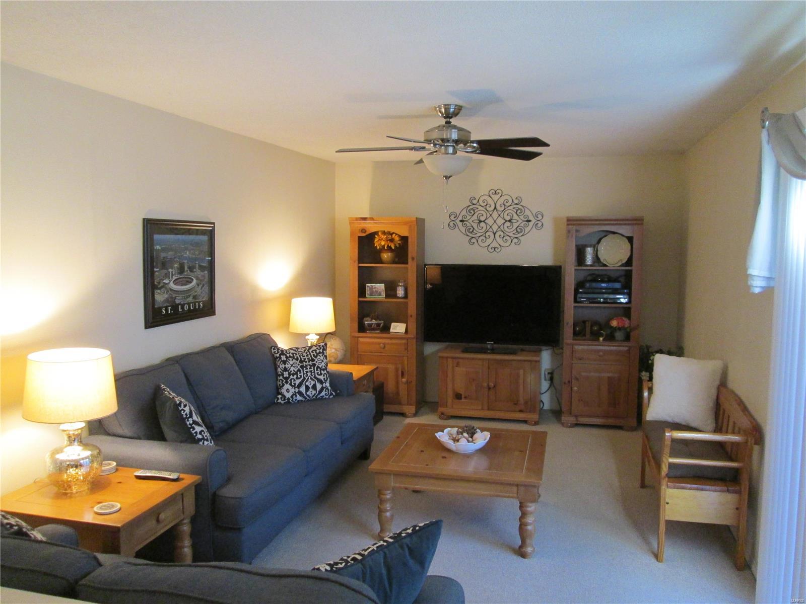 780 Buckley Road St. Louis, MO 63125 - Photo 2 of 23