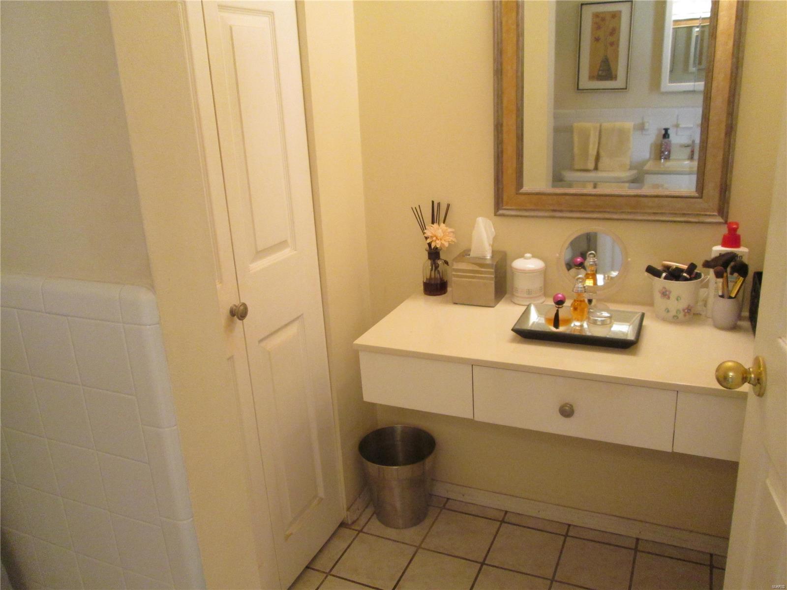 780 Buckley Road St. Louis, MO 63125 - Photo 12 of 23