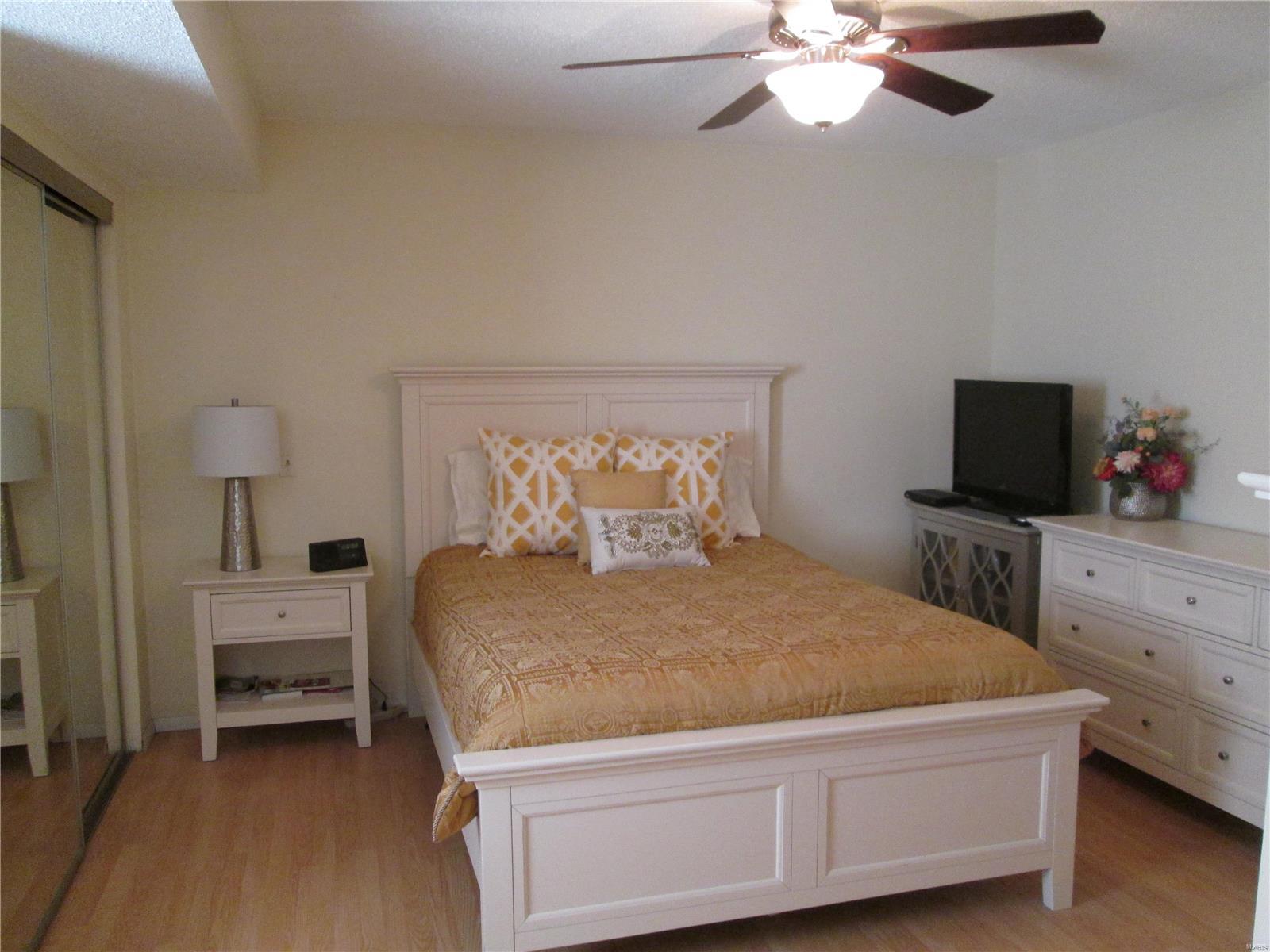 780 Buckley Road St. Louis, MO 63125 - Photo 14 of 23