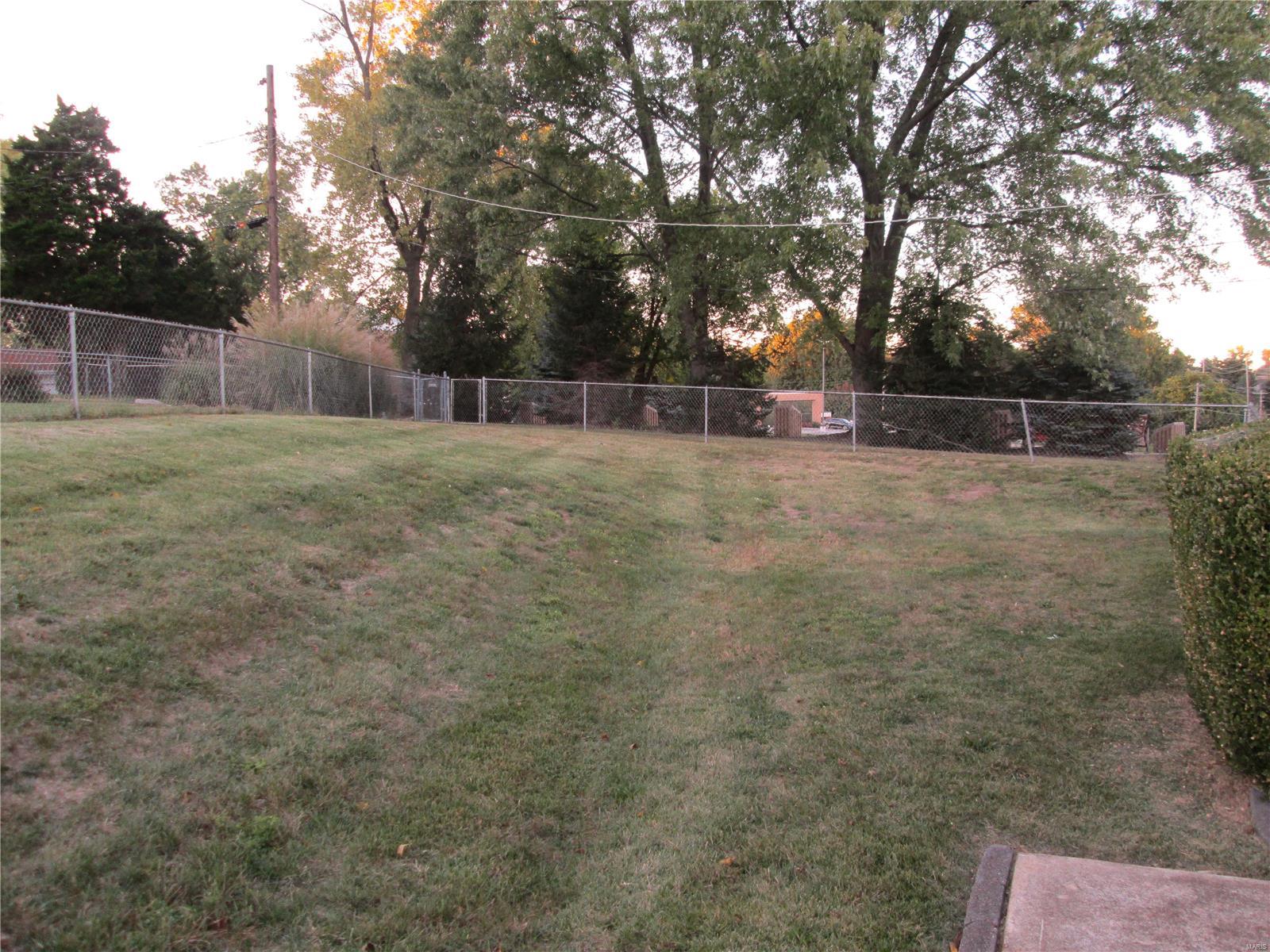 780 Buckley Road St. Louis, MO 63125 - Photo 20 of 23