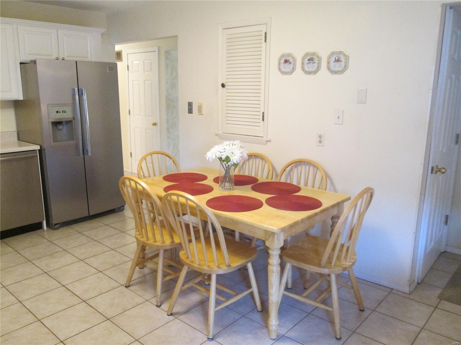 780 Buckley Road St. Louis, MO 63125 - Photo 5 of 23