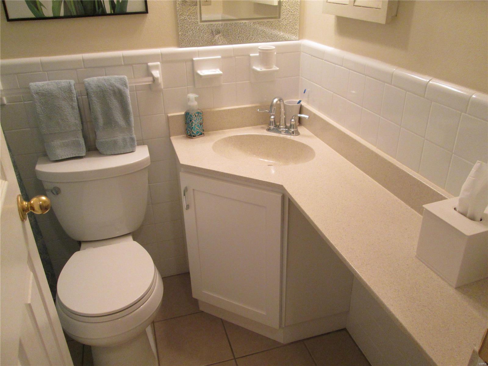 780 Buckley Road St. Louis, MO 63125 - Photo 8 of 23