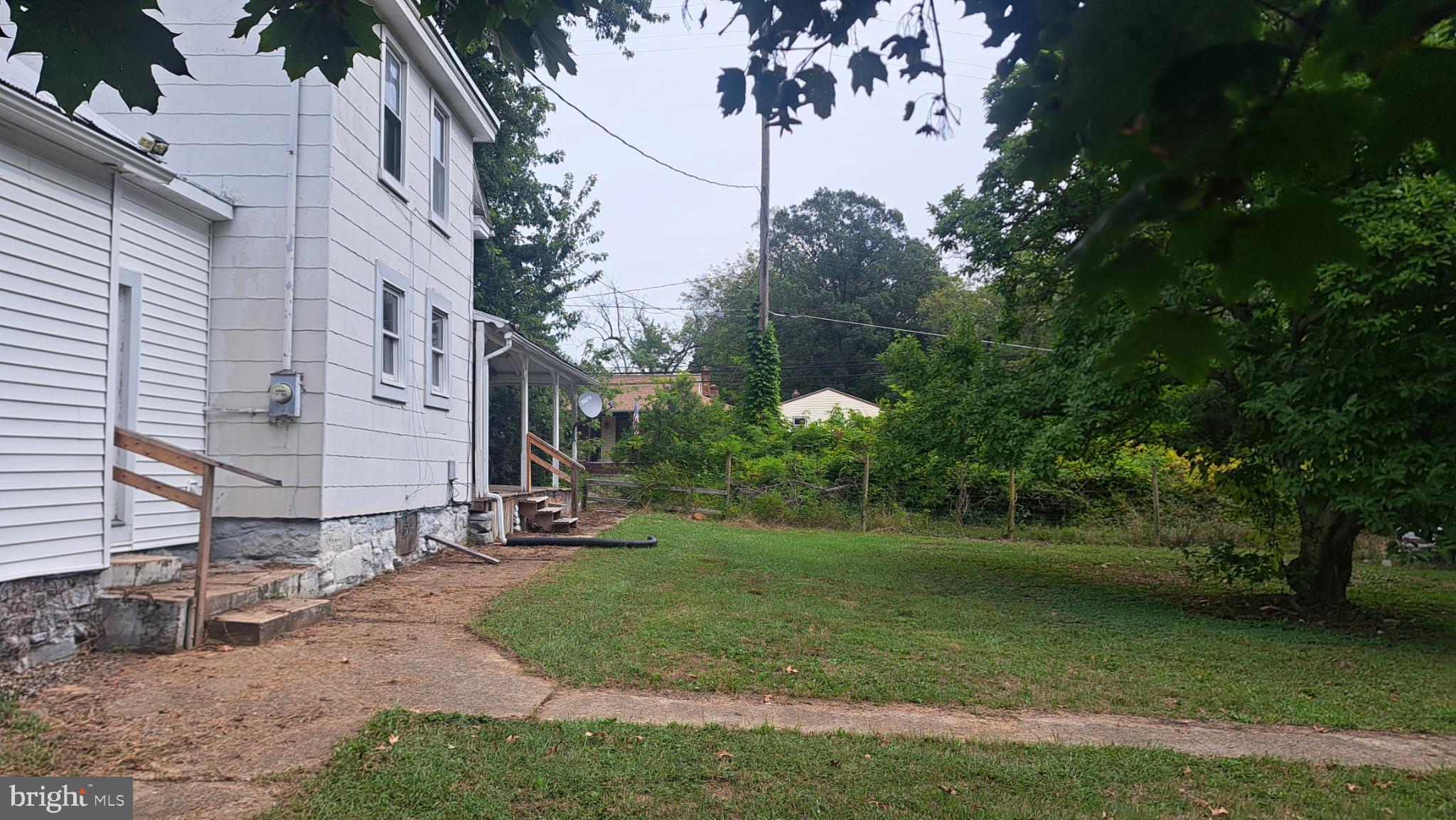 21 North York Road Dillsburg, PA 17019 - Photo 17 of 18