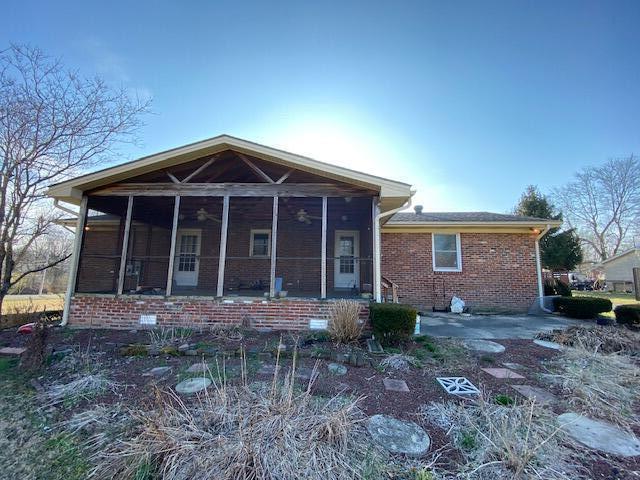 166 Bayberry Road Versailles, KY 40383 - Photo 2 of 15 IMG_5359