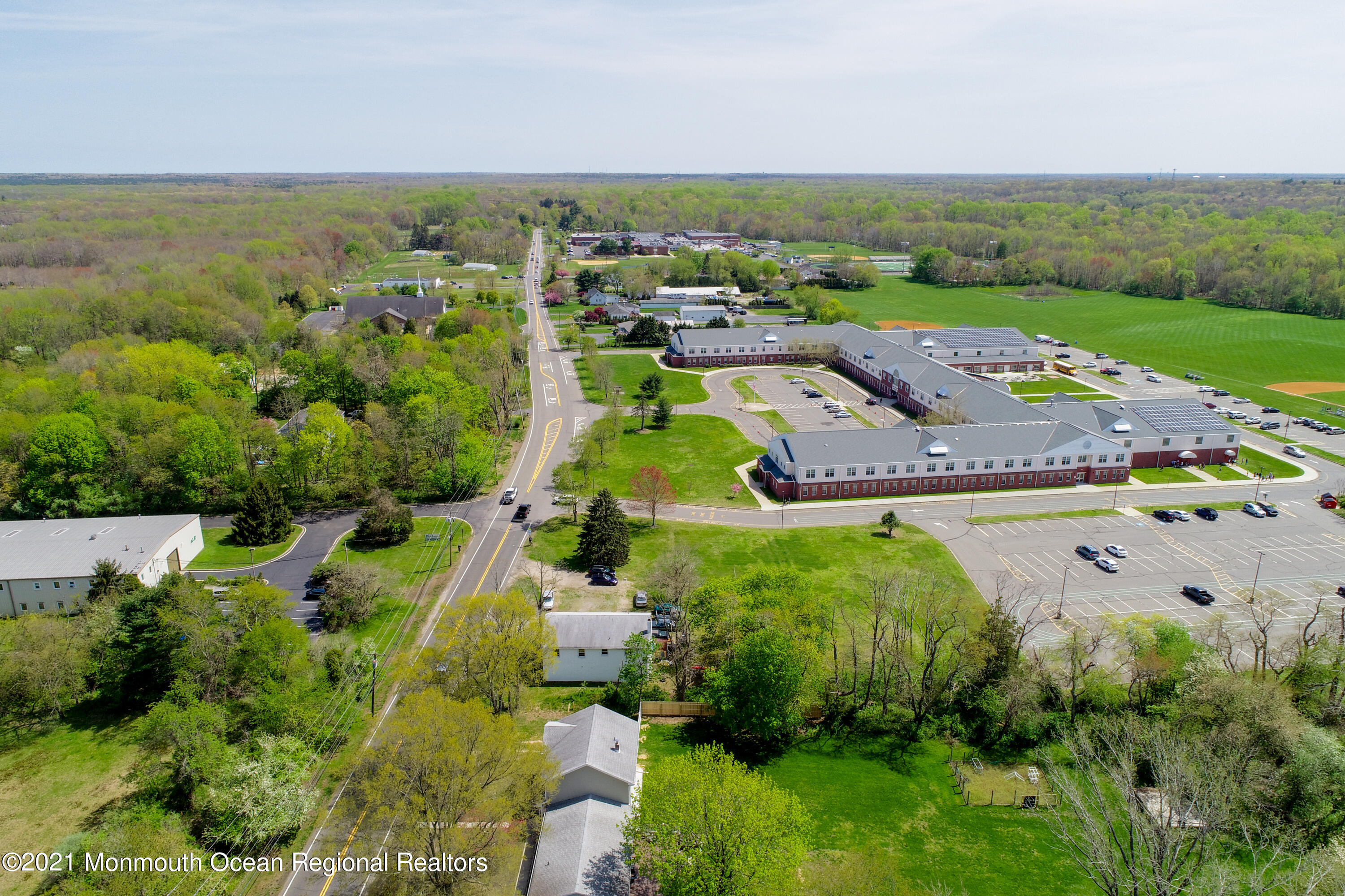 511 Squankum Yellowbrook Road Farmingdale, NJ 07727 - Photo 11 of 27 13