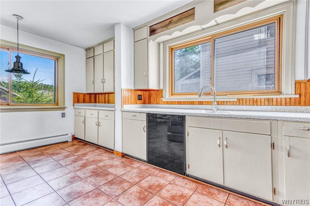 62 Pearl Street Batavia City, NY 14020 - Photo 9 of 32