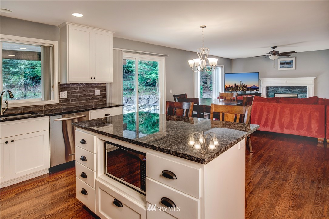 20624 Mero Road Snohomish, WA 98290 - Photo 10 of 24 Gallery Image 10