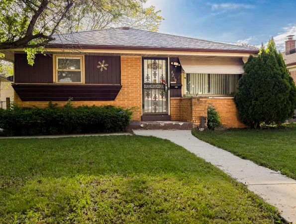 $215,000 | 4219 North 72nd Street, Milwaukee, WI 53216