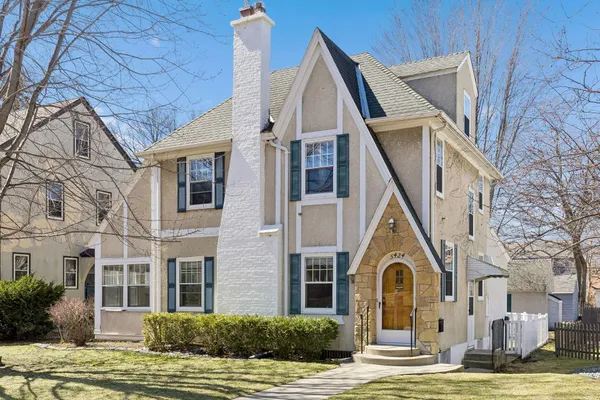 $535,000 | 5424 3rd Avenue South, Minneapolis, MN 55419