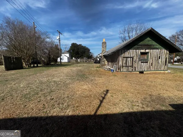 $35,000 | 201 Jackson Street, Roanoke Rapids, NC 27870