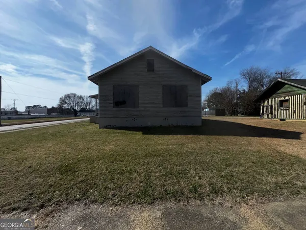 $35,000 | 201 Jackson Street, Roanoke Rapids, NC 27870