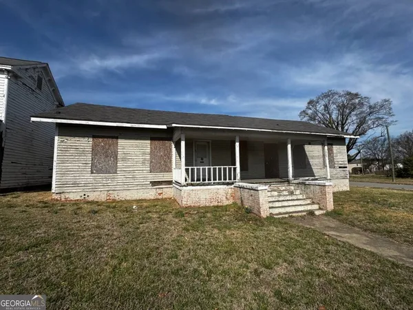 $35,000 | 201 Jackson Street, Roanoke Rapids, NC 27870