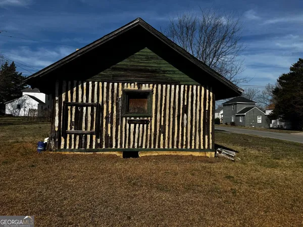 $35,000 | 201 Jackson Street, Roanoke Rapids, NC 27870