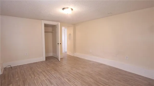 $875 | 7215 South Claiborne Avenue, Unit D, New Orleans, LA 70125