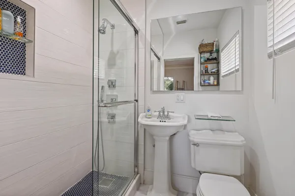 $7,000 | 1925 Coral Gardens Drive, Wilton Manors, FL 33306