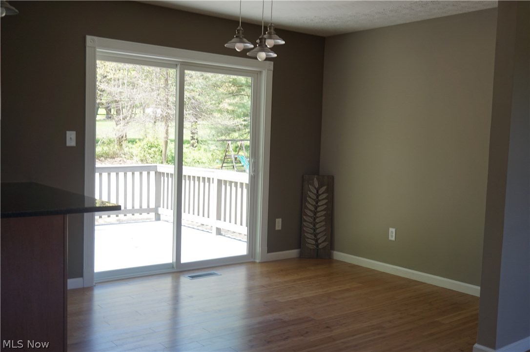 7190 South Cleveland Massillon Road Clinton, OH 44216 - Photo 8 of 20 Gallery Image 8