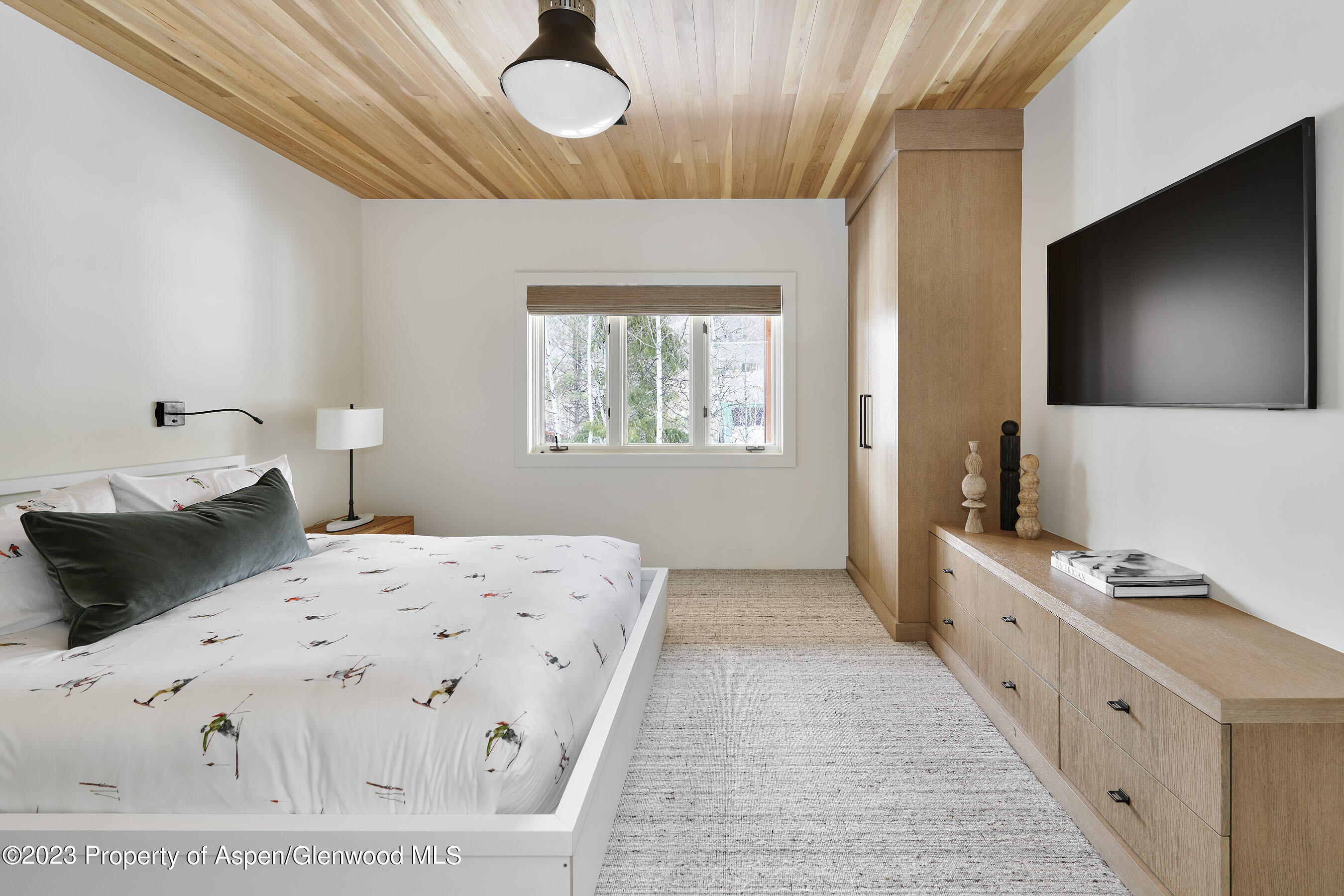 1271 Ute Avenue Aspen, CO 81611 - Photo 49 of 55 1271UteAve_19_WEB