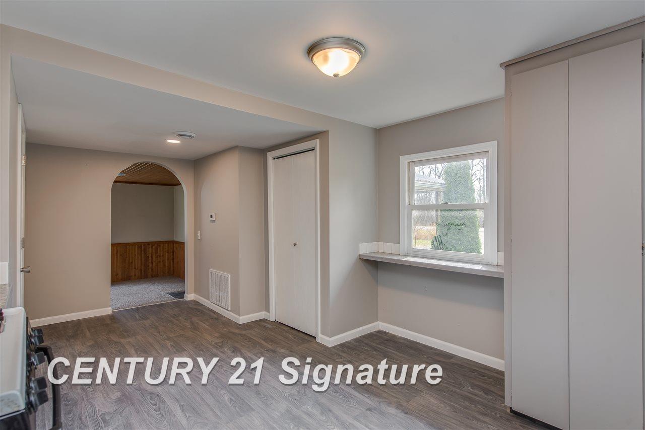 3244 Lyle Road Beaverton, MI 48612 - Photo 4 of 16
