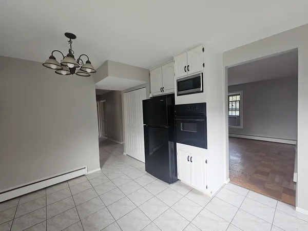 $699,900 | 863 North Northwest Highway, Park Ridge, IL 60068