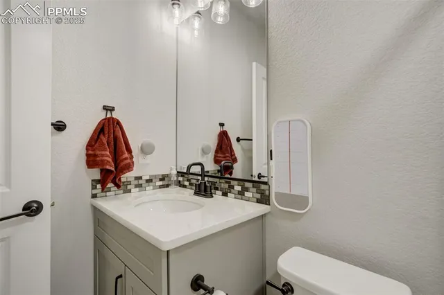 $674,900 | 3962 Ivy Hill Drive, Colorado Springs, CO 80922